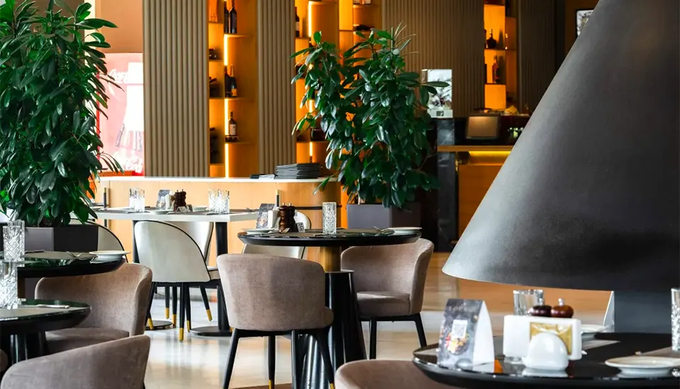 هتل رکسوس کراسنایا پولیانا سوچی